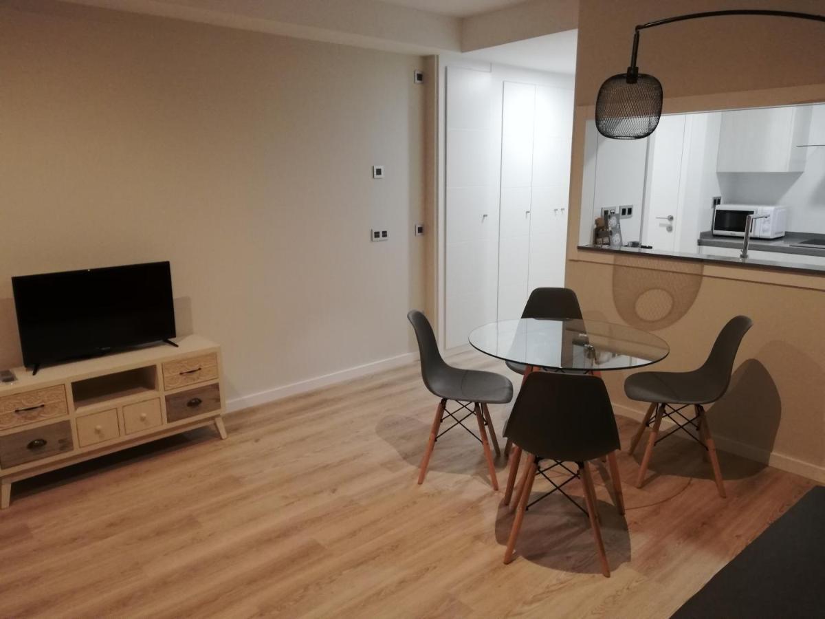 Bormujos, apartamento a 5 minutos de Sevilla, parking gratuito Exterior foto