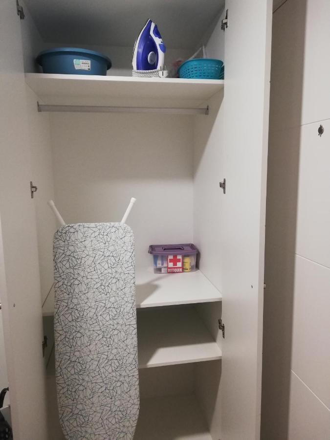Bormujos, apartamento a 5 minutos de Sevilla, parking gratuito Exterior foto